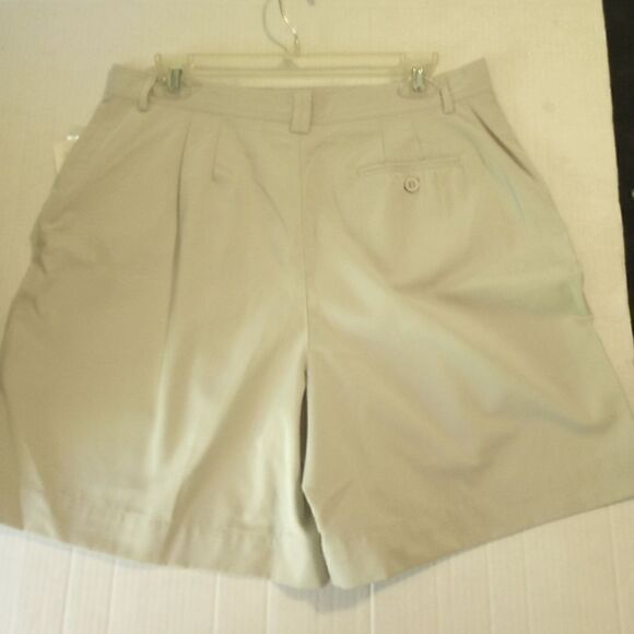 Nwt Parisian High waisted dressy shorts - Picture 3 of 10